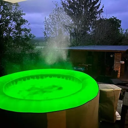 Rozsas Vendeghaz Дом отдыха